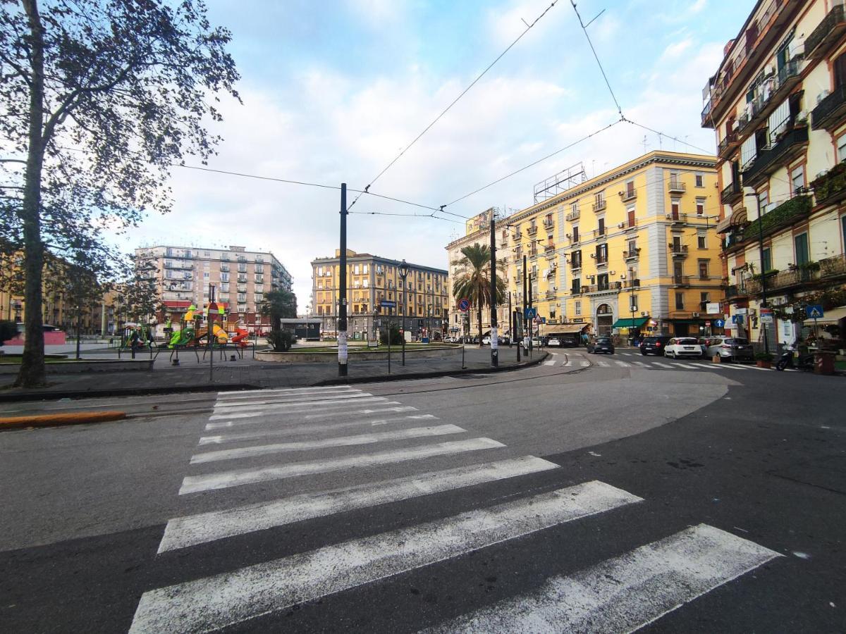 Na' Stanza In Piazza Apartment Naples Exterior photo