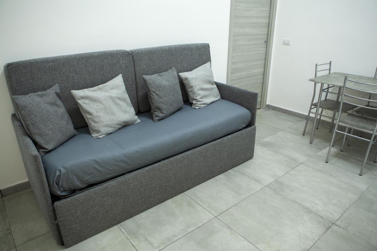 Na' Stanza In Piazza Apartment Naples Exterior photo