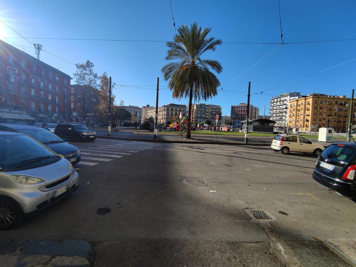 Na' Stanza In Piazza Apartment Naples Exterior photo