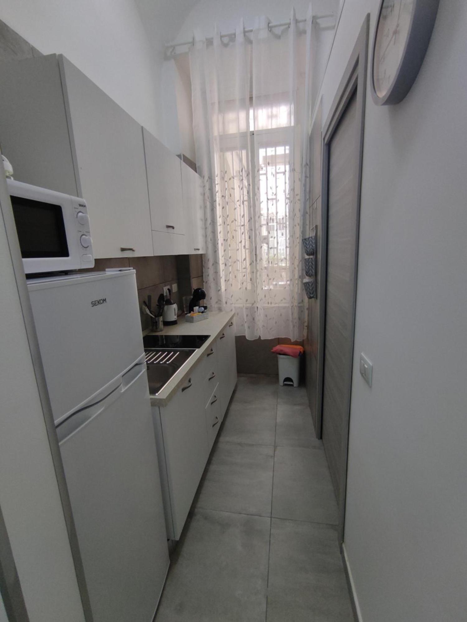 Na' Stanza In Piazza Apartment Naples Exterior photo
