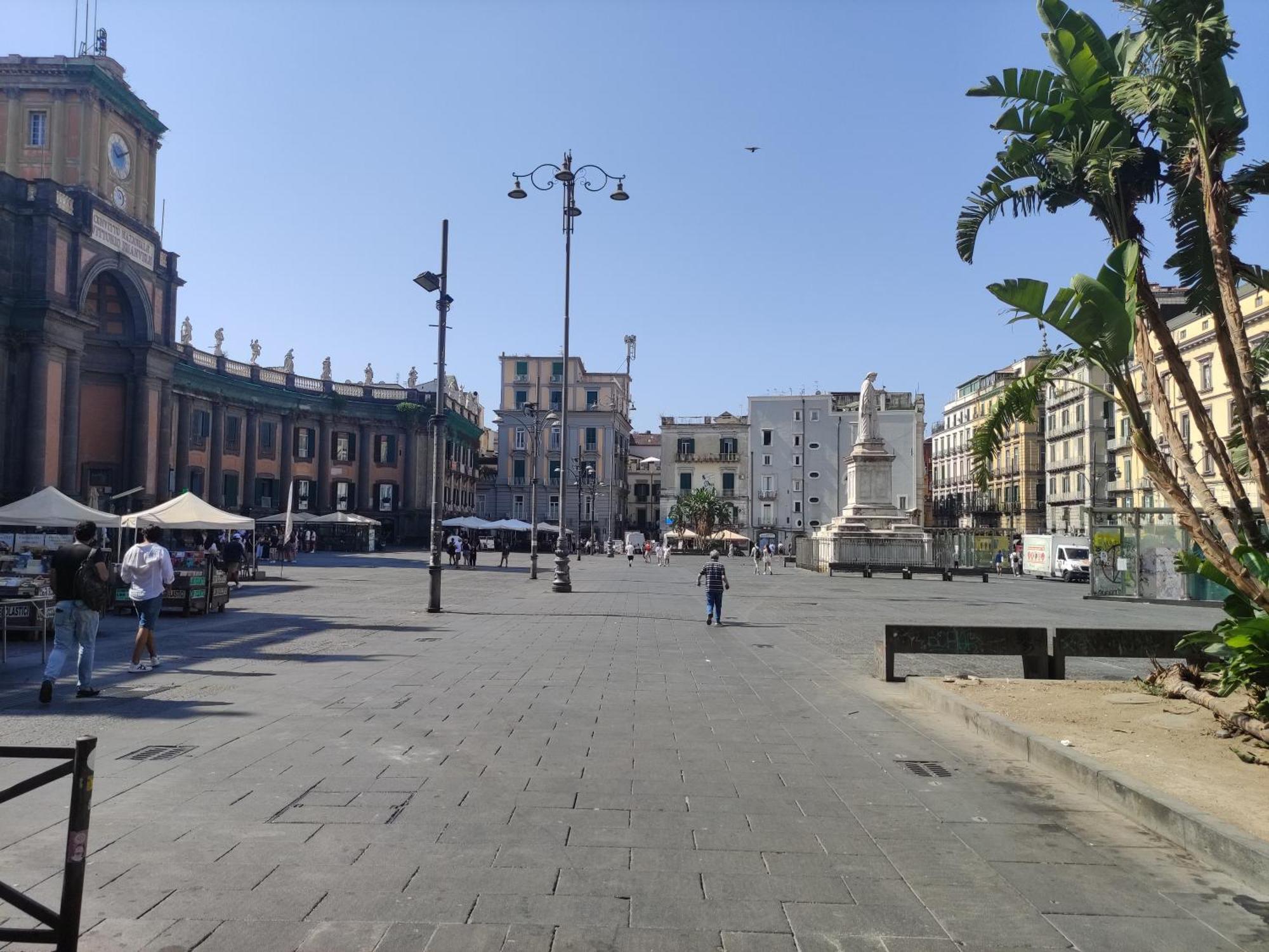 Na' Stanza In Piazza Apartment Naples Exterior photo